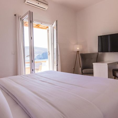 Salt Suites Milos بولونيا المظهر الخارجي الصورة