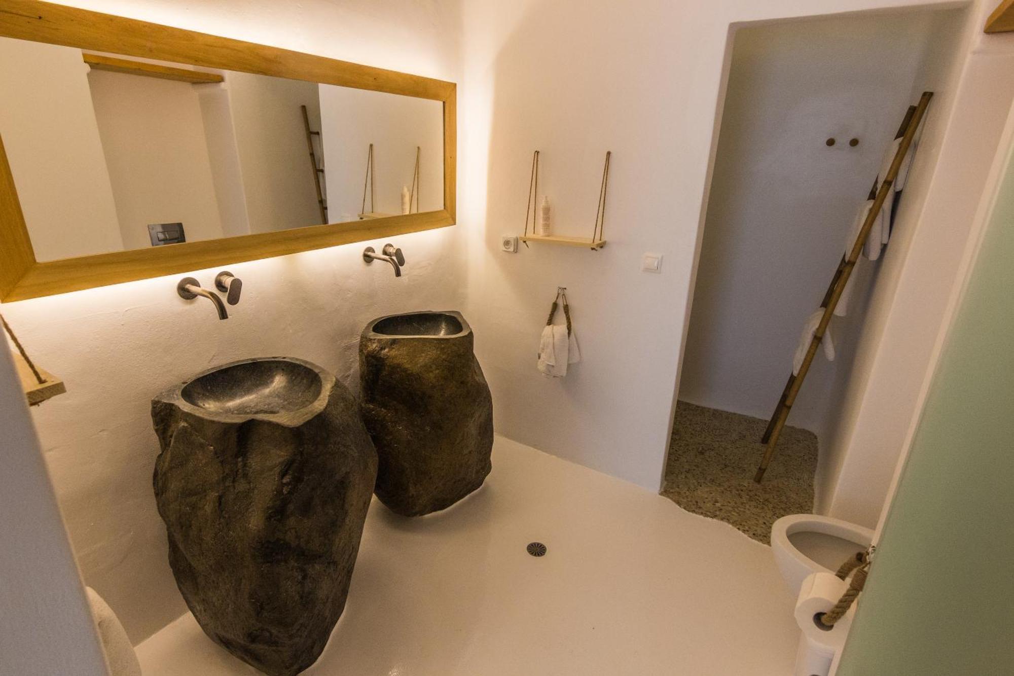 Salt Suites Milos بولونيا المظهر الخارجي الصورة